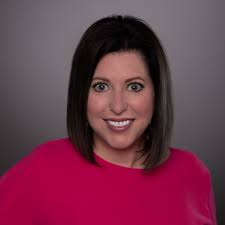 Lisa Pinto Email & Phone Number