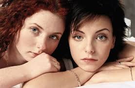 Russian public figure and journalist Ksenia Sobchak has released a 2h40  interview titled «t.A.T.u.: 20 years after» with both Julia and Lena (and  Ivan Shapovalov)