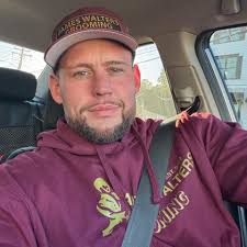 Who provides well service in Milford CT?