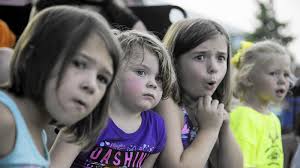 Demolition Derby pits car against car