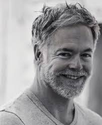 Kurt Seidensticker's Instagram, Twitter & Facebook