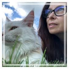 Sidney May's Instagram, Twitter & Facebook