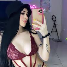 Step sis Brii @briana_moon7 - Twitter Profil | Sotwe