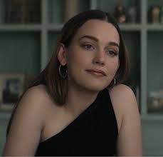 Amber Cousino's Instagram, Twitter & Facebook