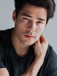 Benjamin Tang's Instagram, Twitter & Facebook