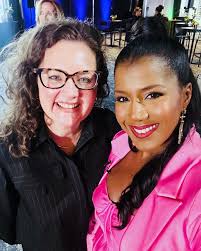 Glenda Lewis WXYZ дадалі новае фота.