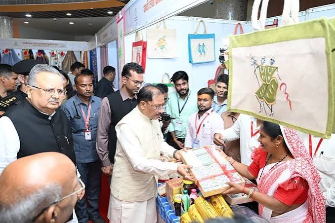 हथकरघा हमारी संस्कृति, रोजगार और आत्मनिर्भरता की सशक्त पहचान – मुख्यमंत्री विष्णुदेव साय – b24express.com