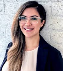 Shout out to our @amwadoc @wsusomamwa student chapter members and  second-year medical students (from left to right) Alexis Kralovich, Sarah  Qureshi, Kaitlyn Zablock and Rina Badran, who presented their literature  review poster "