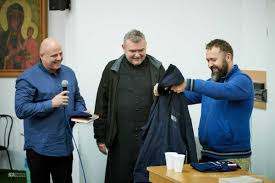 Świadectwa uzdrowień i mocy ducha świętego. Szarlatan Czy Prorok Na Dzisiejsze Czasy Bractwo Swietego Pawla