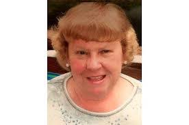 Leona Dodd's Instagram, Twitter & Facebook