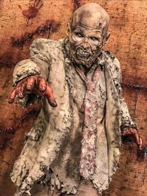 Living Dead: Buried - Living Dead Collection - Custom Character Halloween  Costumes Screen-Ready Horror-Wear