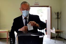 24, has tested positive for the coronavirus but has so far shown no symptoms, his office said on. Rebelo De Sousa On Course For First Round Re Election In Portugal Politico
