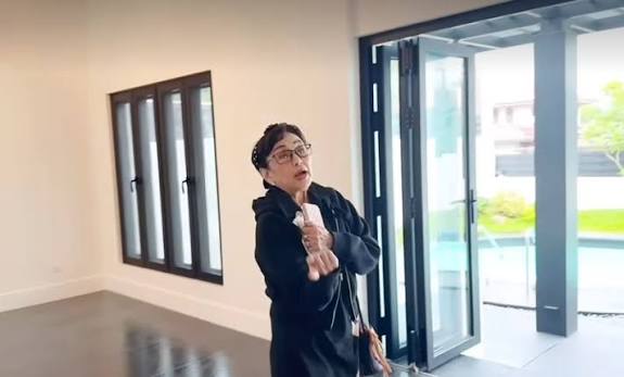 Vilma Santos, Nagbalik sa Kanyang Dating Tahanan sa Magallanes Makalipas  ang 46 Taon Isang nostalgic at makabagbag-damdaming pagbabalik ang  ibinahagi ng batikang aktres at “Star for All Seasons” na si Vilma Santos,