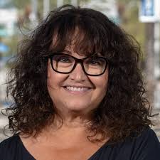 Therese Cooper's Instagram, Twitter & Facebook