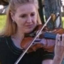 Sharon Reum's Instagram, Twitter & Facebook