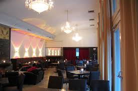 See 145 unbiased reviews of teehaus tiergarten, rated 4 of 5 on tripadvisor and ranked #1,411 of 7,608 we stopped at the englisher garten which was very busy and had a stage with live music at 1600 hrs and 1900 hrs at weekends. Teehaus Im Englischen Garten Fortsetzung Berlin Der Blog Uber Berlin
