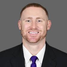 Ever wonder how things would have turned out for Joe Burrow and Ohio State  if he hadn't transferred to LSU? Maybe before he wins the Heisman Trophy as  an LSU Tiger, it