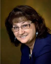 Gail Honeysuckle's Instagram, Twitter & Facebook