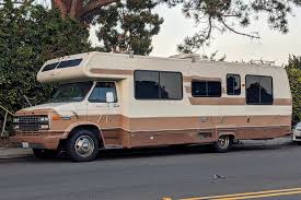 This removes all the additional overhead costs surrounding dealer delivery, personnel, washing, and maintaining product the lazy daze is a stand out rv and an excellent option for all users if they want to enjoy the rv of their dreams. Cohort Pic K Of The Day Lazy Daze Class C Rv On Chevy G30 Hd Chassis Why Didn T All Big Vans Have Tilt Hoods Curbside Classic