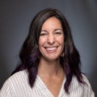 Laura Wickett's Instagram, Twitter & Facebook