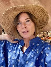 Sin miedo a parecer mayores: 12 cosas que hay que desterrar para cumplir  años con autoestima (según la ex modelo holandesa)