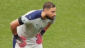 Das team kurzzeitig zu verlassen, wäre laut schweizer medien möglich. Italien Torwart Donnarumma Medizin Check Fur Mega Wechsel Mitten In Em Fussball Sport Bild