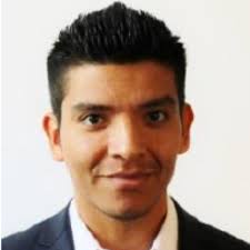 Nicolas Knapp: Ausbildung und Berufserfahrung