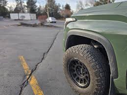 1.75 Level, 285/75/18 (35x11) -12. NO RUB. for those that are interested