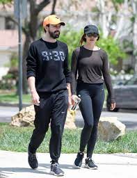 In 2019, olsen and arnett were reported to be engaged together after dating for three years. Elizabeth Olsen In Tights With Boyfriend Robbie Arnett In Los Angeles Famousfix Com Post