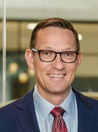 Michael Headrick's Instagram, Twitter & Facebook