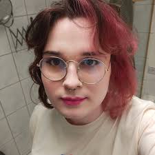 Flora Hill (@tascord) · Instagram 照片和视频