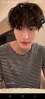 So nice he ate and studied.. seonghwa s live right now