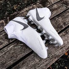 Nike Phantom Vision R 350 00 Entrega De 10 A 30 Dias Uteis Frete Gratis Para Todo O Brasil A Vista 10 Soccer Cleats Nike Soccer Cleats Adidas Soccer Shoes