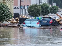 Lokalpolitiker zeigten sich schockiert vom ausmaß der schäden. Siebtes Opfer Nach Hochwasser Katastrophe Aus Aller Welt Rnz