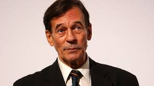 Muere Richard Chamberlain, protagonista de 'El pájaro espino'