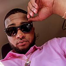 Wallo and Gillie Da Kid in Polo Ralph Lauren, 1990s. Wal-Lo was made an  official Lo-Life through his association with Boosting Billy in  Philadelphia, who is pictured with Disco & Thirstin' Howl