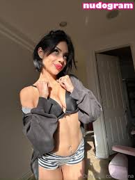 Neiima  neiimaaa Гола изтичане OnlyFans снимка 29 - Nudogram v2.1