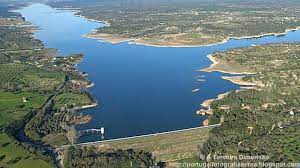 Jet ski, windsurf, ski aquático, andar de barco. Barragem De Montargil Com Obras De 2me Para Melhoria Das Condicoes De Seguranca Antena Livre