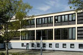 View listing photos, review sales history, and use our detailed real estate filters to find the perfect place. Datei Karl Arnold Haus In Duesseldorf Unterbilk Von Sueden Jpg Wikipedia