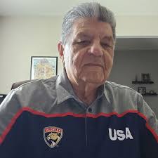 After the BA 767 departed there was a moment of quietness. No planes above  the Peak District, and no movements coming up from the airport itselves.  The first thing we saw moving