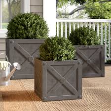 Use our store locator to find the nearest at home location. Gracie Oaks Torreys 3 Piece Composite Planter Box Wayfair