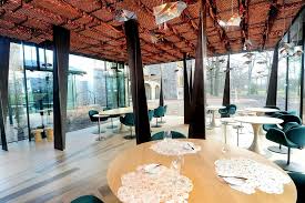 Gastronomie Troisgros Prend La Cle Des Champs Le Restaurant Etoile A Quitte Roanne Troisgros Roanne Restaurants Etoiles