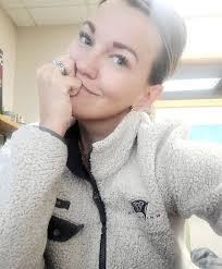 Kellie Winchell's Instagram, Twitter & Facebook