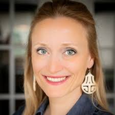 Detasseling in commercial corn seed production fields is in full swing in  the Rhine valley.