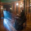 Despite the winchester mystery house's cheerful appearance, this massive california mansion's history is edged with tragedy, mystery. Https Encrypted Tbn0 Gstatic Com Images Q Tbn And9gcsooxys93kwtubvvrnxsu0ayi2xvujeprv5xdjwsdsrwtfv8vqo Usqp Cau