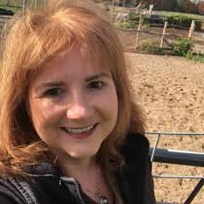 Suzanne Thelen (@suzannethelen)