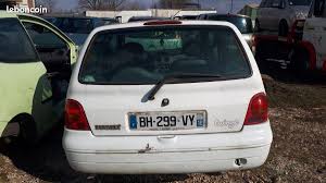 Image result for Vert Fonce 1995 Renault