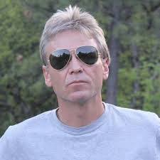 Stephen Andrzejewski's Instagram, Twitter & Facebook