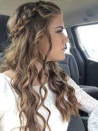 Pin By Nessy On My Divas In Their Dresses Formal Hairstyles For Long Hair Easy Homecoming Hairstyles Homecoming Hairstyles