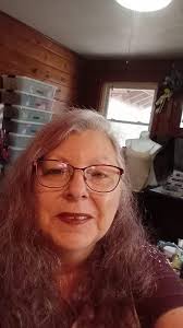 Introduction to crafting and DIY enthusiasts